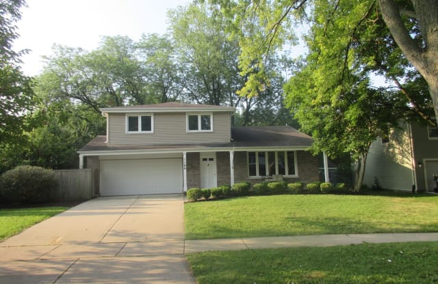 1164 Evergreen Avenue - 1164 Evergreen Avenue, Naperville, IL 60540