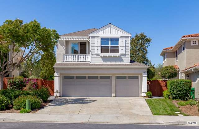 Gorgeous 4 Bed / 4 Bath With Office in A Gated Community of Sunny Creek in Carlsbad! - 5478 Wolverine Terrace, Carlsbad, CA 92010
