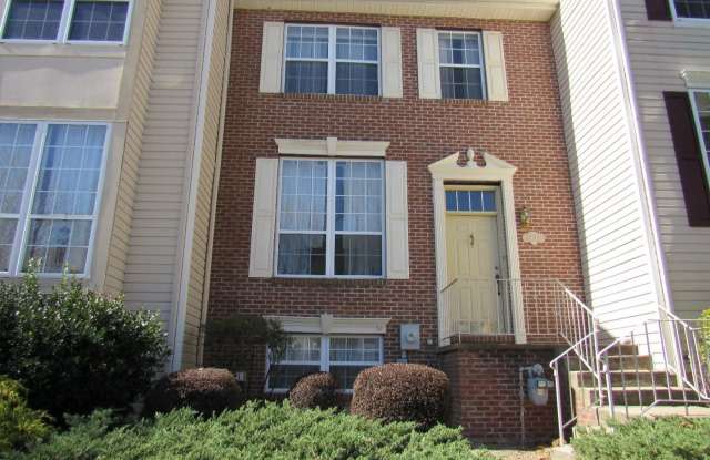 421 WOODSTOCK Lane photos photos