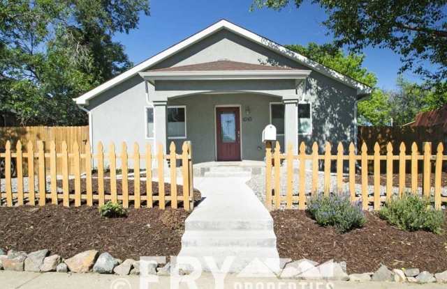 4245 N Pecos Street Gallery 2