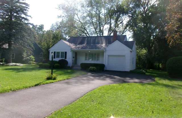 2023 Fairlawn Parkway Gallery 2