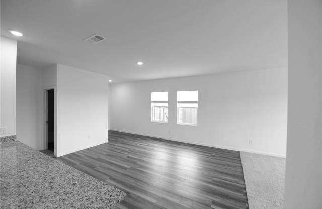 833 Lexington Lane Gallery 2