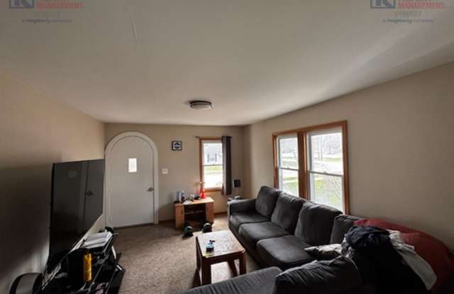 COMING SOON - Cozy Family Home Gallery 4