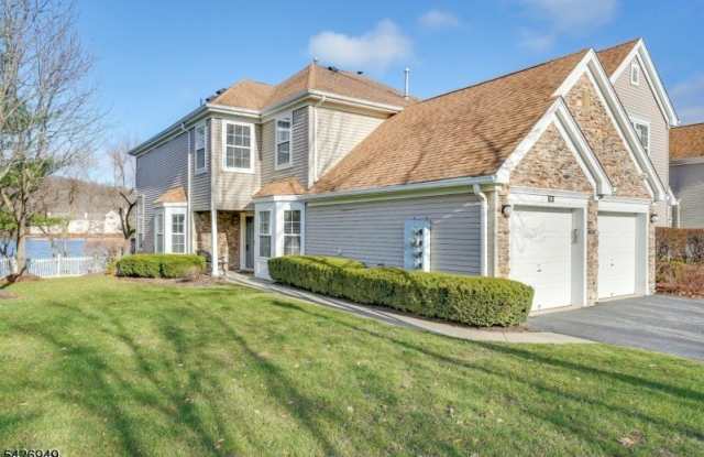 16 Lagoon Way photos photos