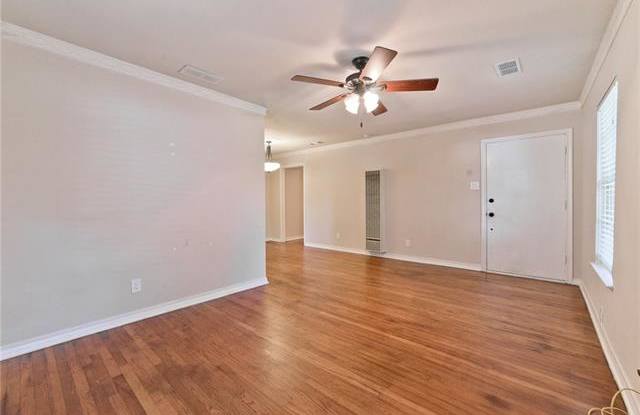 6525 Saint Moritz Avenue Gallery 3