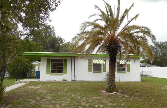 6441 Holiday Dr photos photos
