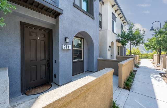 2131 Solara Lane - 2131 Solara Lane, Vista, CA 92081