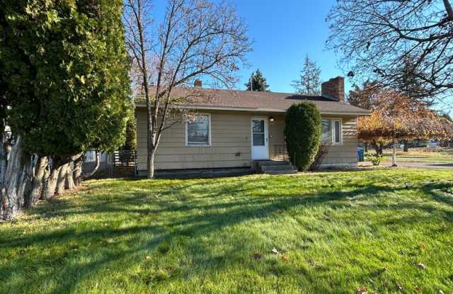 Beautiful House In Spokane Valley!!!! #1108 - 621 South University Road, Spokane Valley, WA 99206