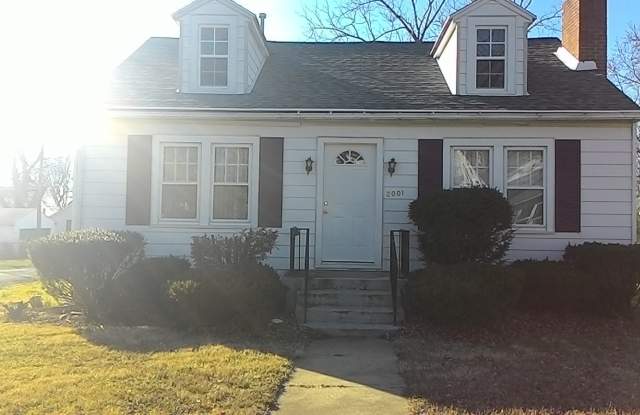 DAYTON, OH - SINGLE HOME - 2 BED, 1 BATH - $825 photos photos DAYTON, OH - SINGLE HOME - 2 BED, 1 BATH - $825 photos photos