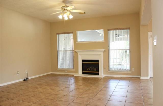 1302 SHADY GROVE COURT Gallery 3