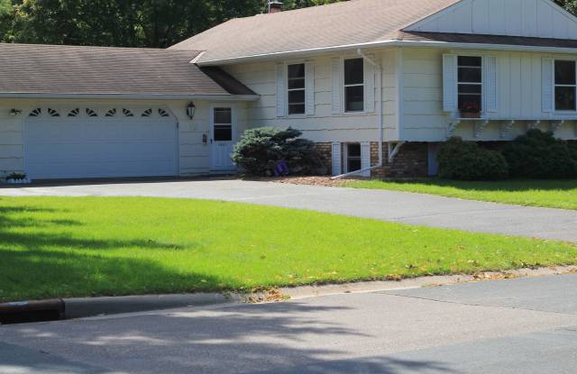 1801 19th Terrace Northwest - 1801 19th Terrace Northwest, New Brighton, MN 55112 1801 19th Terrace Northwest - 1801 19th Terrace Northwest, New Brighton, MN 55112