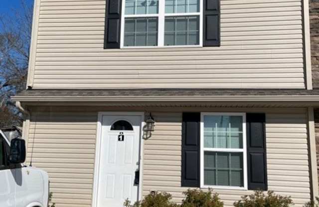 $250 off pro rated rent with a move in or lease start date of October 15th 2024 photos photos