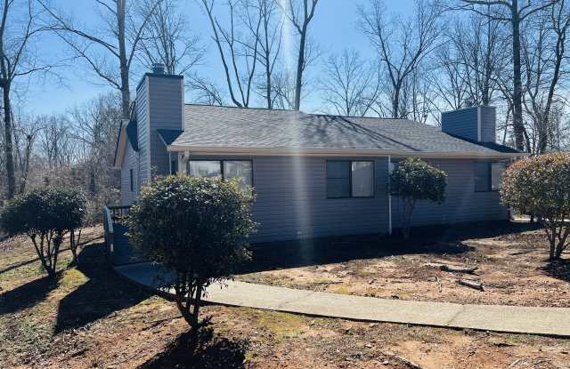15 Oakmount - 15 Oakmount Drive, Newnan, GA 30263 15 Oakmount - 15 Oakmount Drive, Newnan, GA 30263