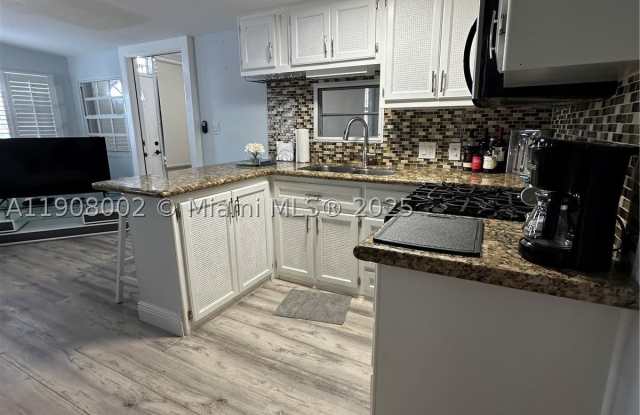 65821 Overseas Hwy Gallery 4
