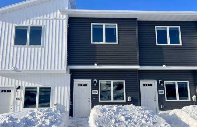 Townhome 2 Blocks from Legacy High School! photos photos