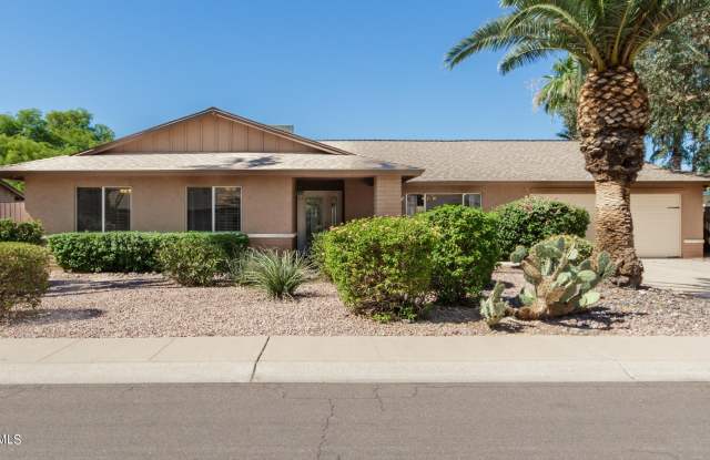 9373 E ALTADENA Avenue photos photos