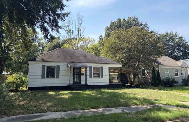 749 FREEMAN St photos photos