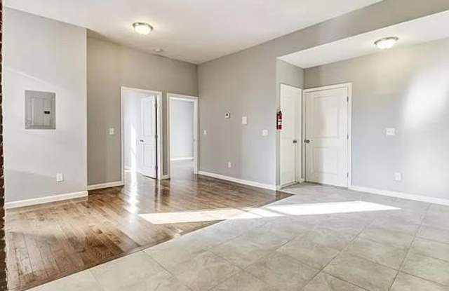 585 BRAMHALL AVE photos photos