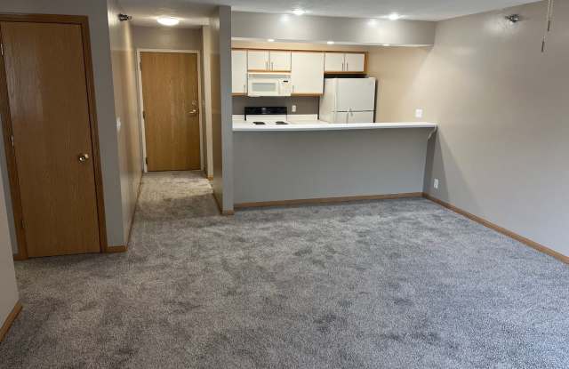 Deer Park Apartments Gallery 4