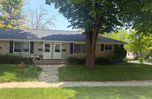 608 E Taft St photos photos