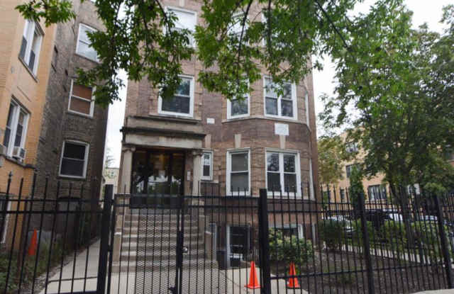 1522 Kedzie photos photos