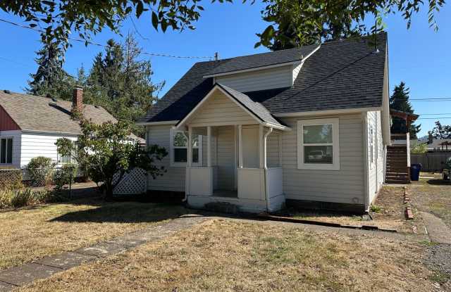 Updated 3 bedroom 1 bathroom house! photos photos