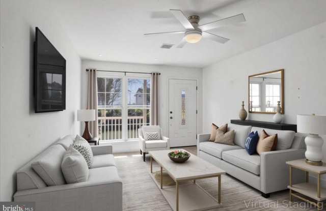 10 LENOX Court Gallery 3