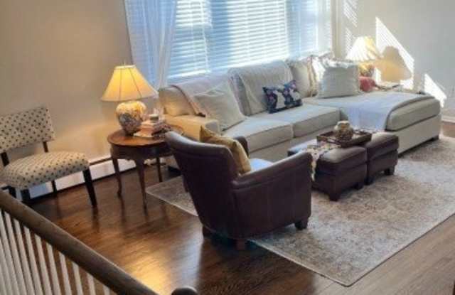 515 Pitney Pl photos photos