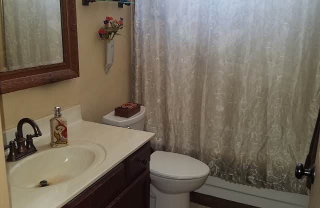 11748 N 90th Pl - 11748 North 90th Place, Scottsdale, AZ 85260