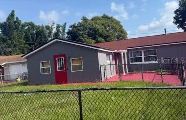 388 NOTRE DAME Drive Gallery 3
