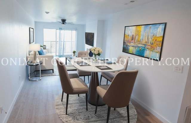 Join Avenue View, a Sophisticated Downtown Community! Gallery 1