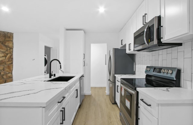 12707 Mitchell Ave. photos photos