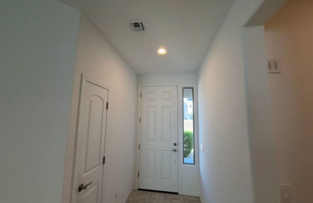 3 Bedroom - 2 Bath - 1504 Sq. Ft Gallery 4