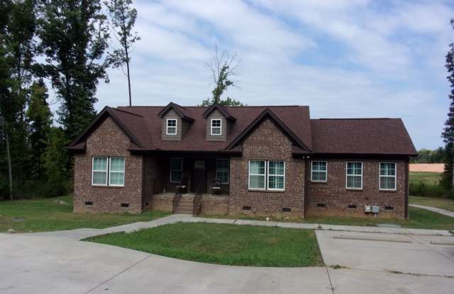 Beautiful Brick Ranch Home on a Large Lot Gallery 1