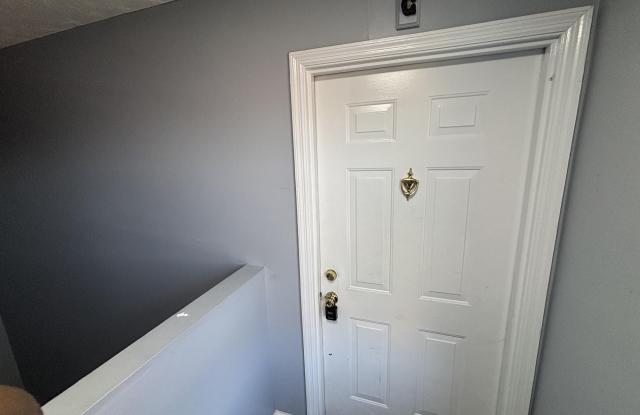 2852 Ryan Circle Gallery 3