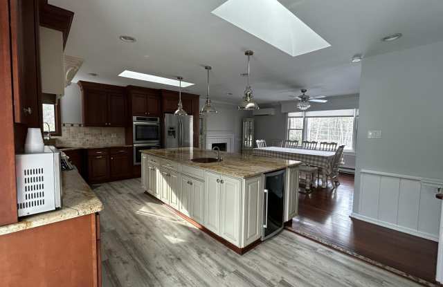 352 Route 390 - 352 Pennsylvania 390, Monroe County, PA 18326