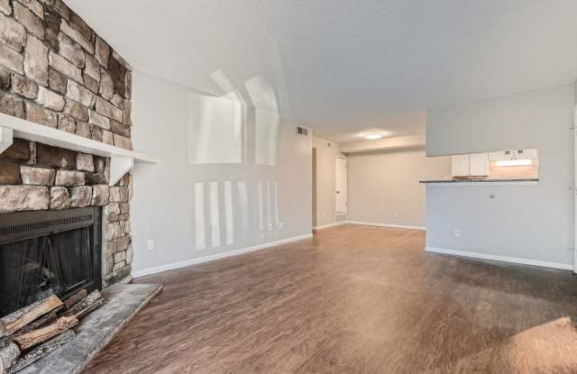 1870 South Pitkin Circle #A - 1870 South Pitkin Circle, Aurora, CO 80017