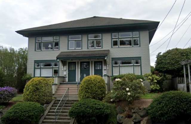 3215 NW 65th St - 3215 Northwest 65th Street, Seattle, WA 98117