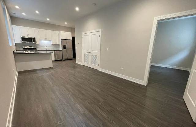 1731-35 West Greenleaf Ave. photos photos