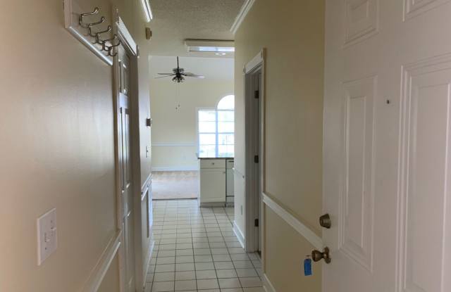 1 Bedroom 3rd Floor Condo in Myrtlewood Gallery 4