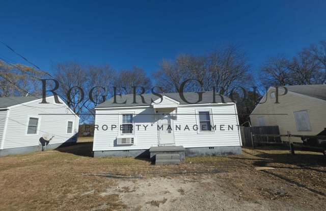 Homes for Rent in Henderson NC - 980 Burr Street - Schedule Showing Online at www.rentnc.net photos photos