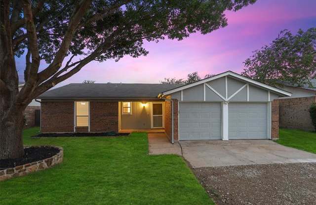 6524 Meadowlark Lane E - 6524 Meadowlark Lane East, Watauga, TX 76148