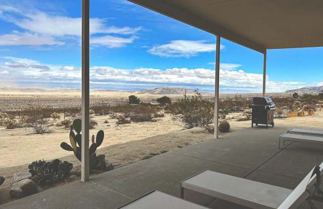 63730 Hollinger Road Gallery 2