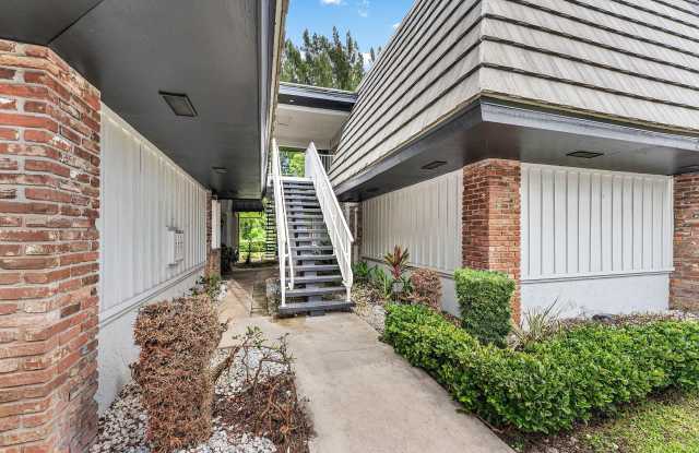 408 PINE TREE Court Gallery 2