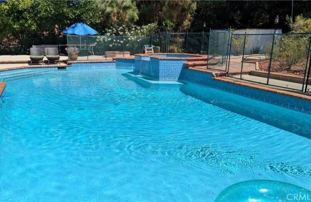 756 Lynnmere Drive - 756 Lynnmere Drive, Thousand Oaks, CA 91360