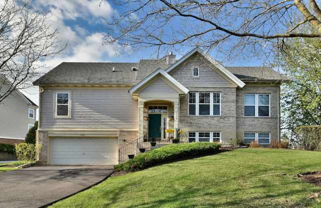 5600 Cloverdale Road - 5600 Cloverdale Road, Hanover Park, IL 60133