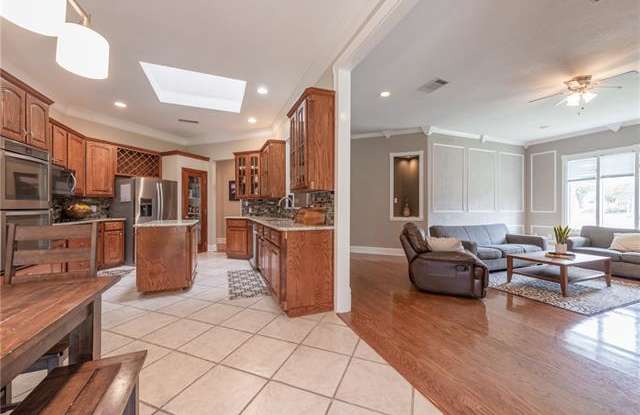 6313 Canyon Trail Gallery 2