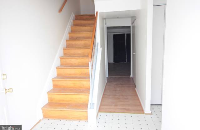 9343 READER LN Gallery 2