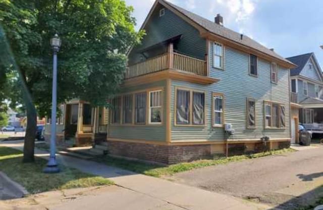 720 South Burdick Street - 720 South Burdick Street, Kalamazoo, MI 49007 720 South Burdick Street - 720 South Burdick Street, Kalamazoo, MI 49007