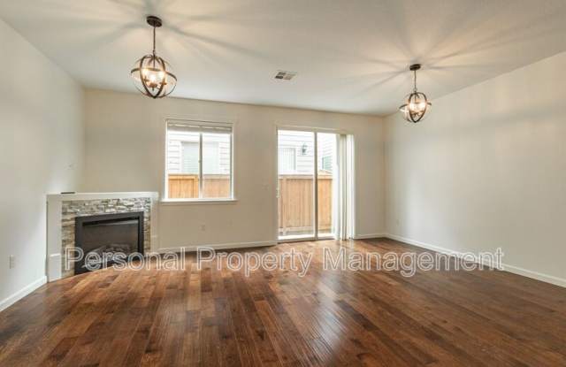 2707 NE 130th Court Gallery 2